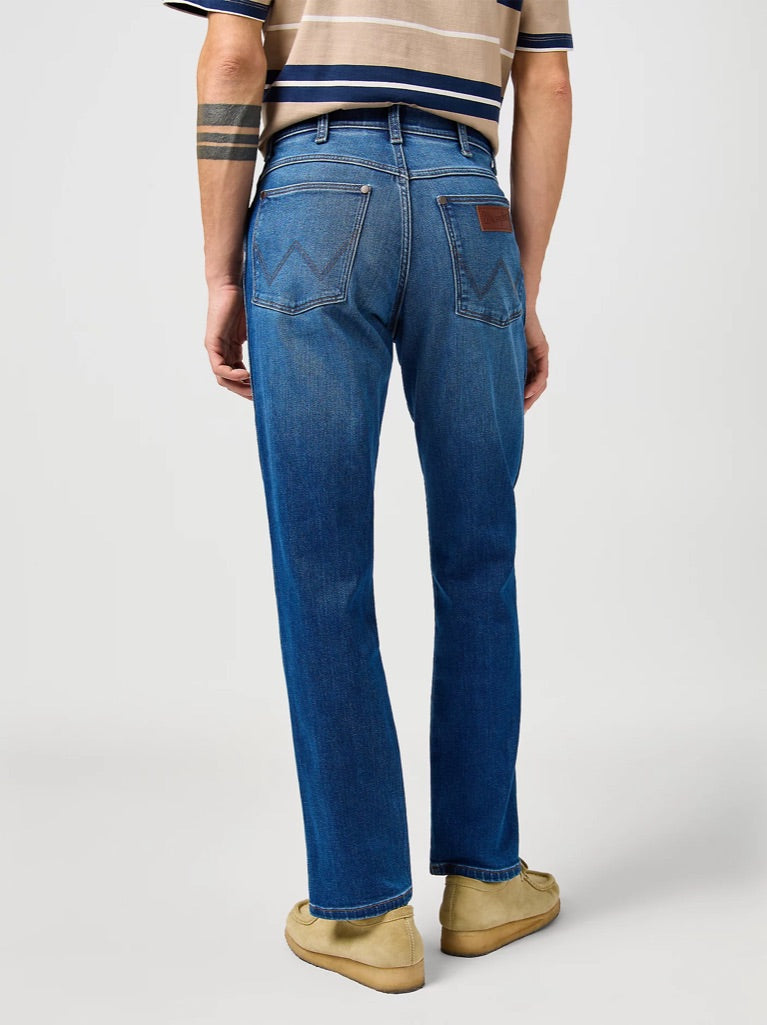Wrangler Jeans River Tapered - Outlaw