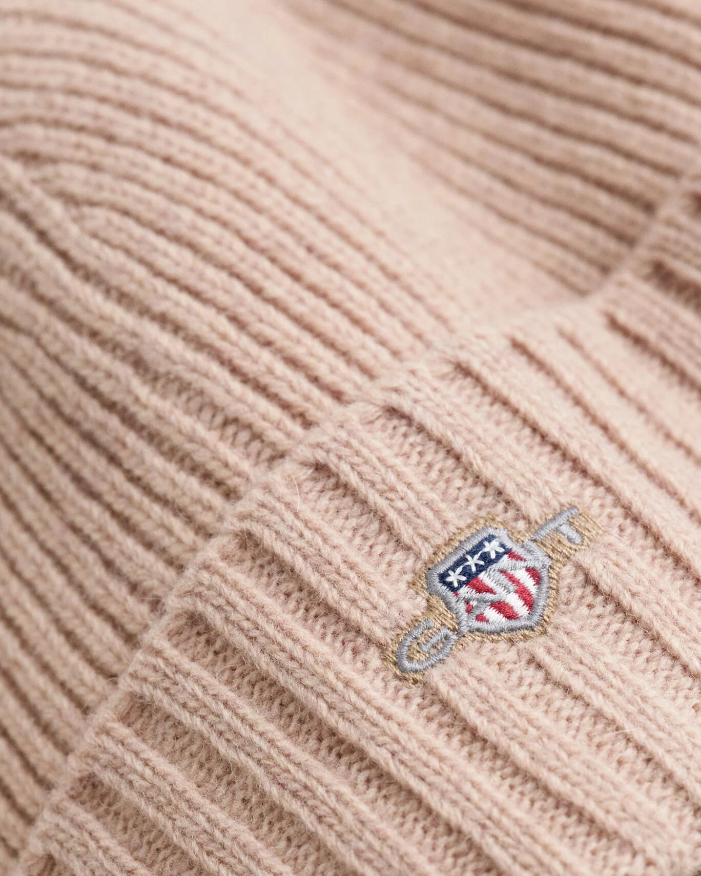 Gant Shield Wool Beanie - Dry Sand