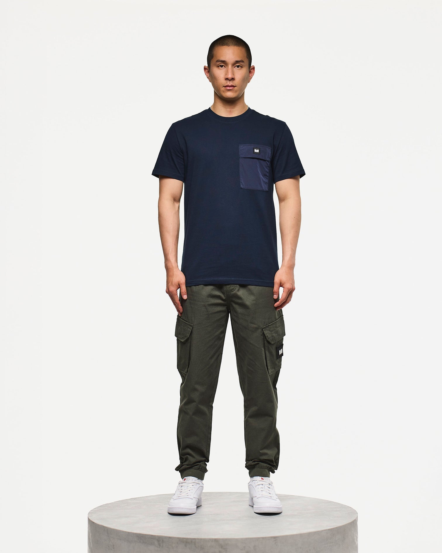 Weekend Offender Stiniva Parachute Pocket T-Shirt - Navy