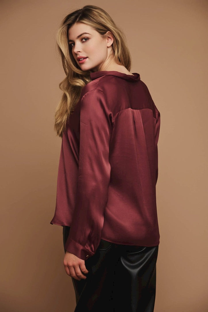 Rino & Pelle Rae V-Neck Top - Prune