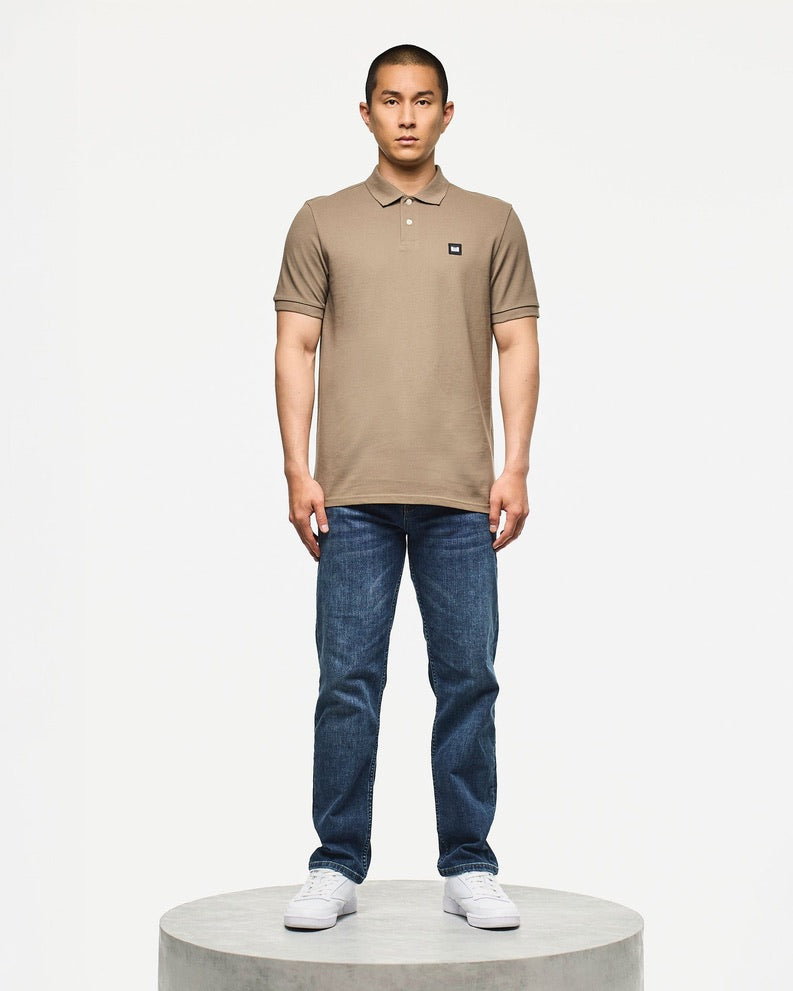 Weekend Offender Caneiros Badge Polo Shirt - Tobacco