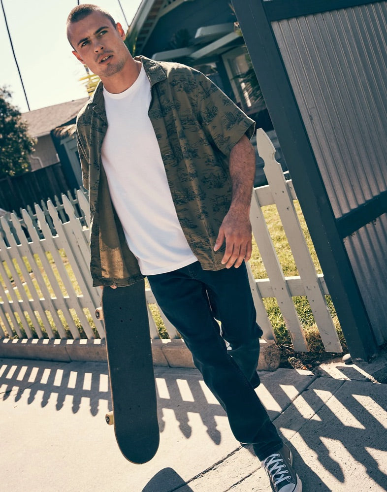 Wrangler Short Sleeved Resort Shirt - Olive Scenic