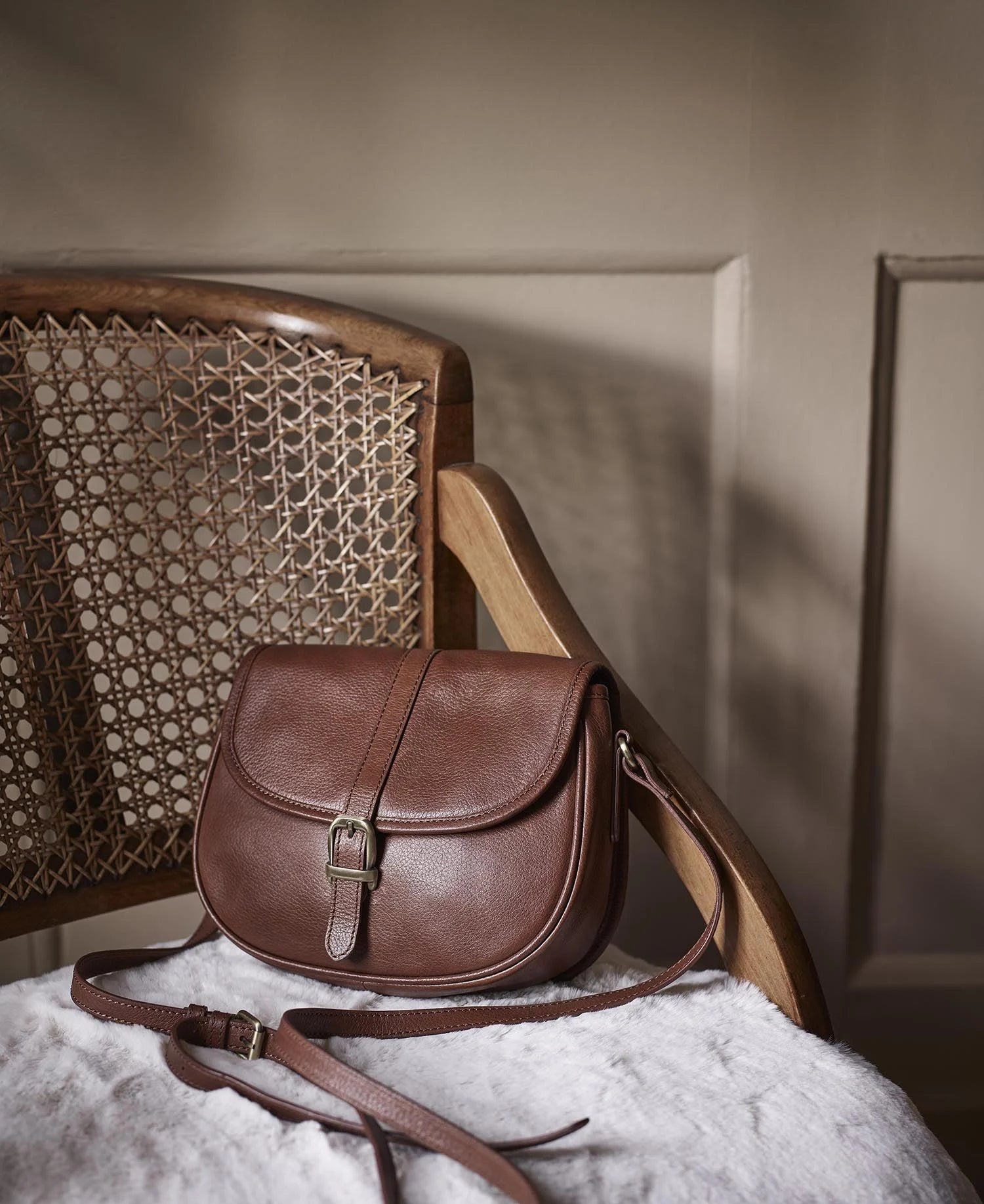 Barbour Laire Leather Saddle Bag - Brown