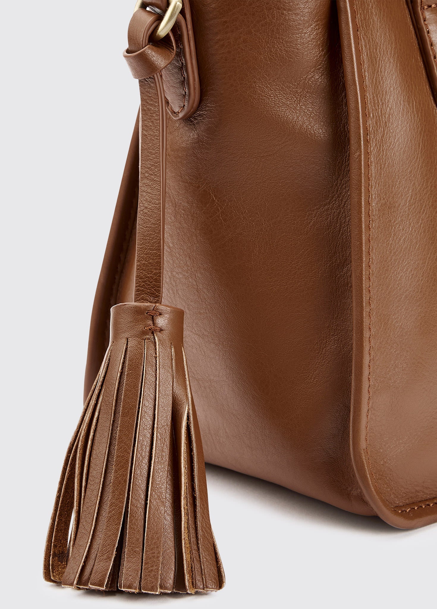Dubarry Ramelton Medium Sized Leather Handbag - Caramel
