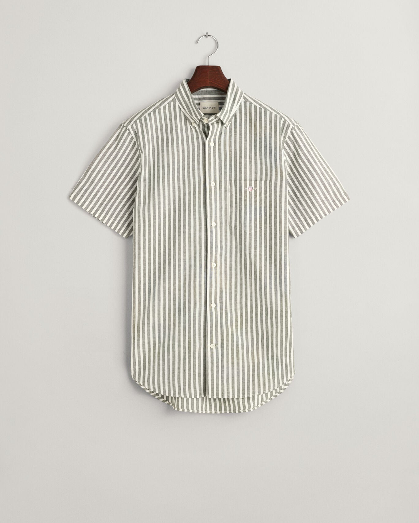 Gant regular Fit Cotton Linen Stripe Short Sleeved Shirt - Pine Green