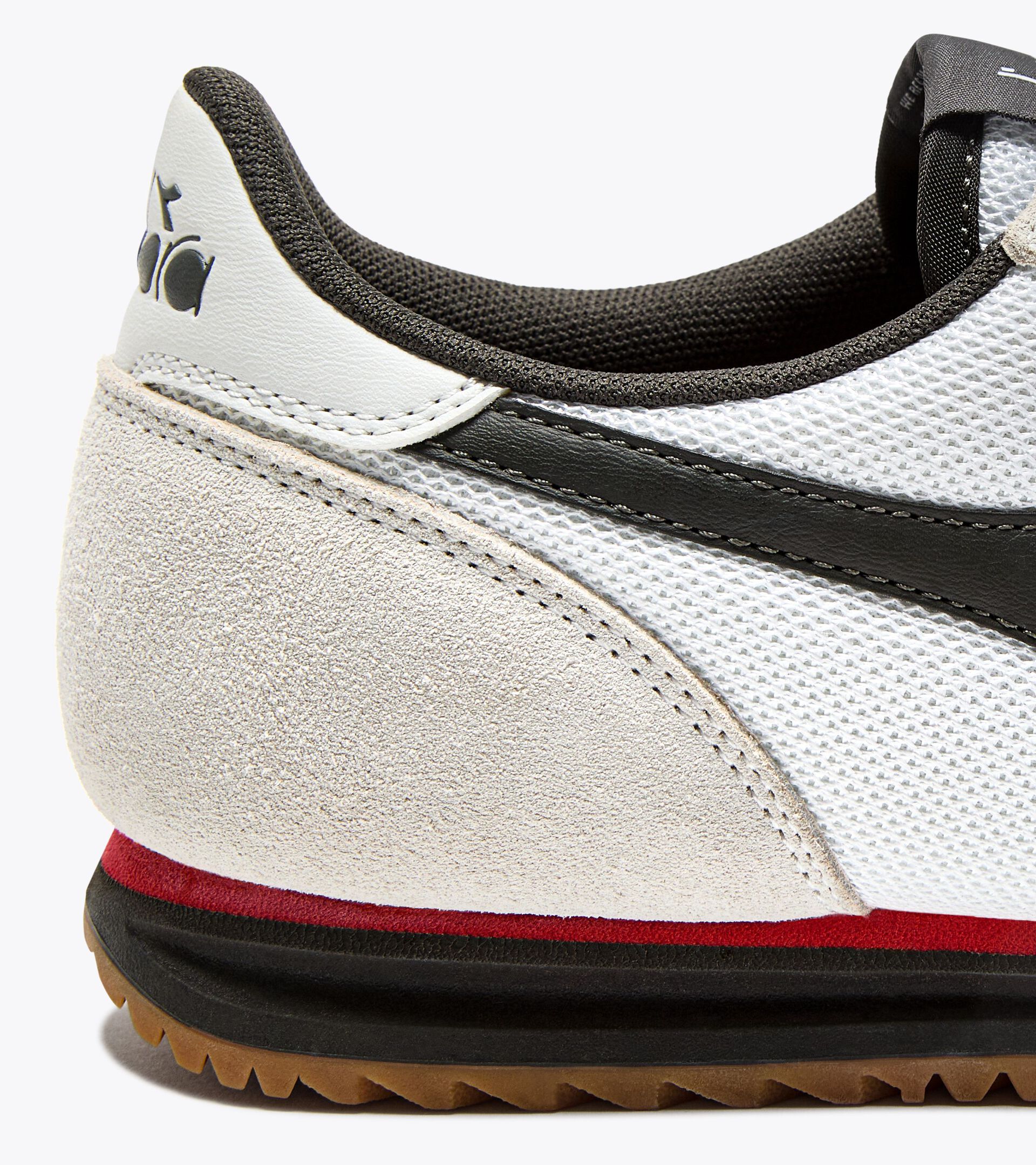 Diadora Cross Trainers - White/Black Beluga