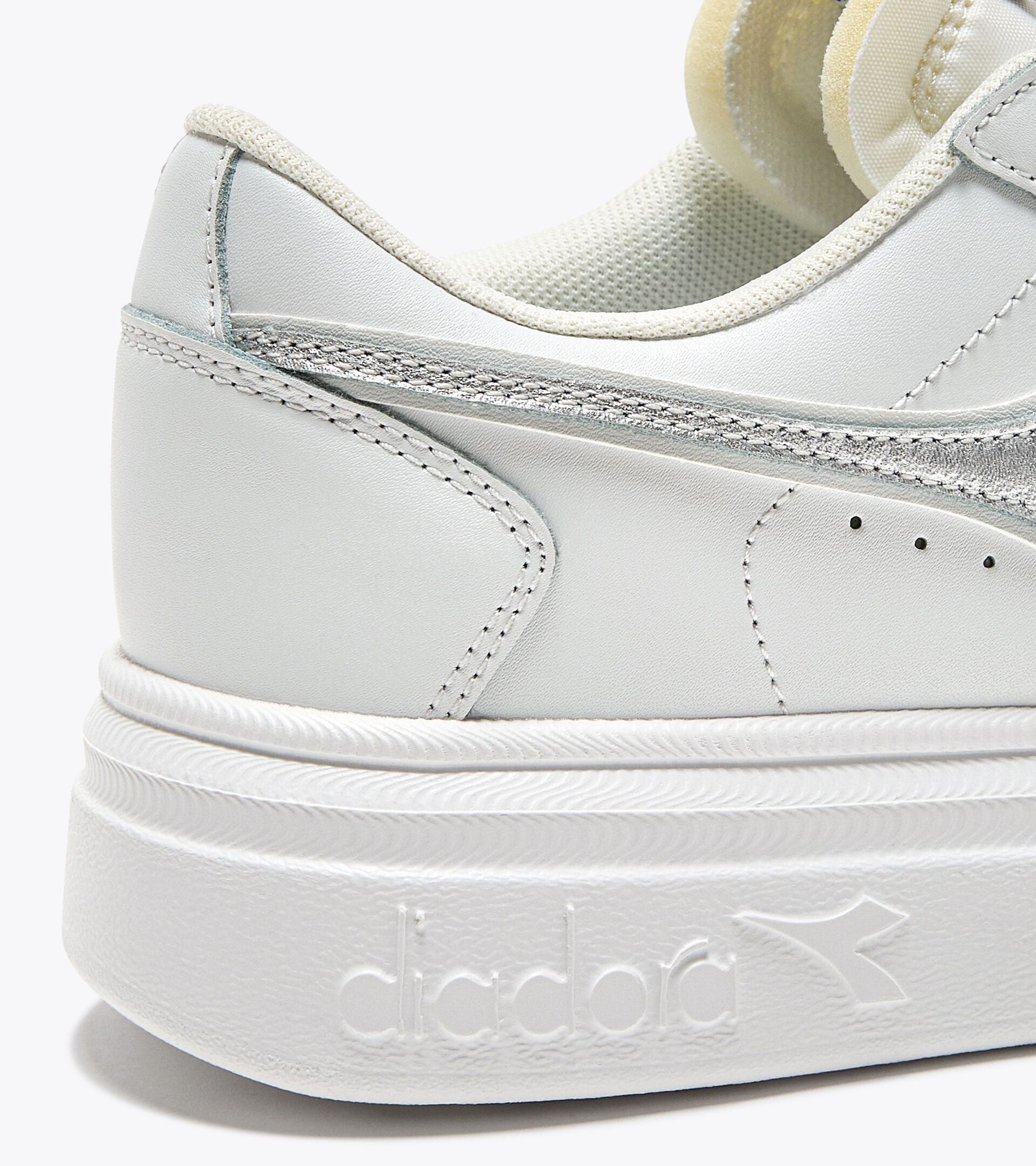 Diadora Magic Bold Metal WN - White/Silver