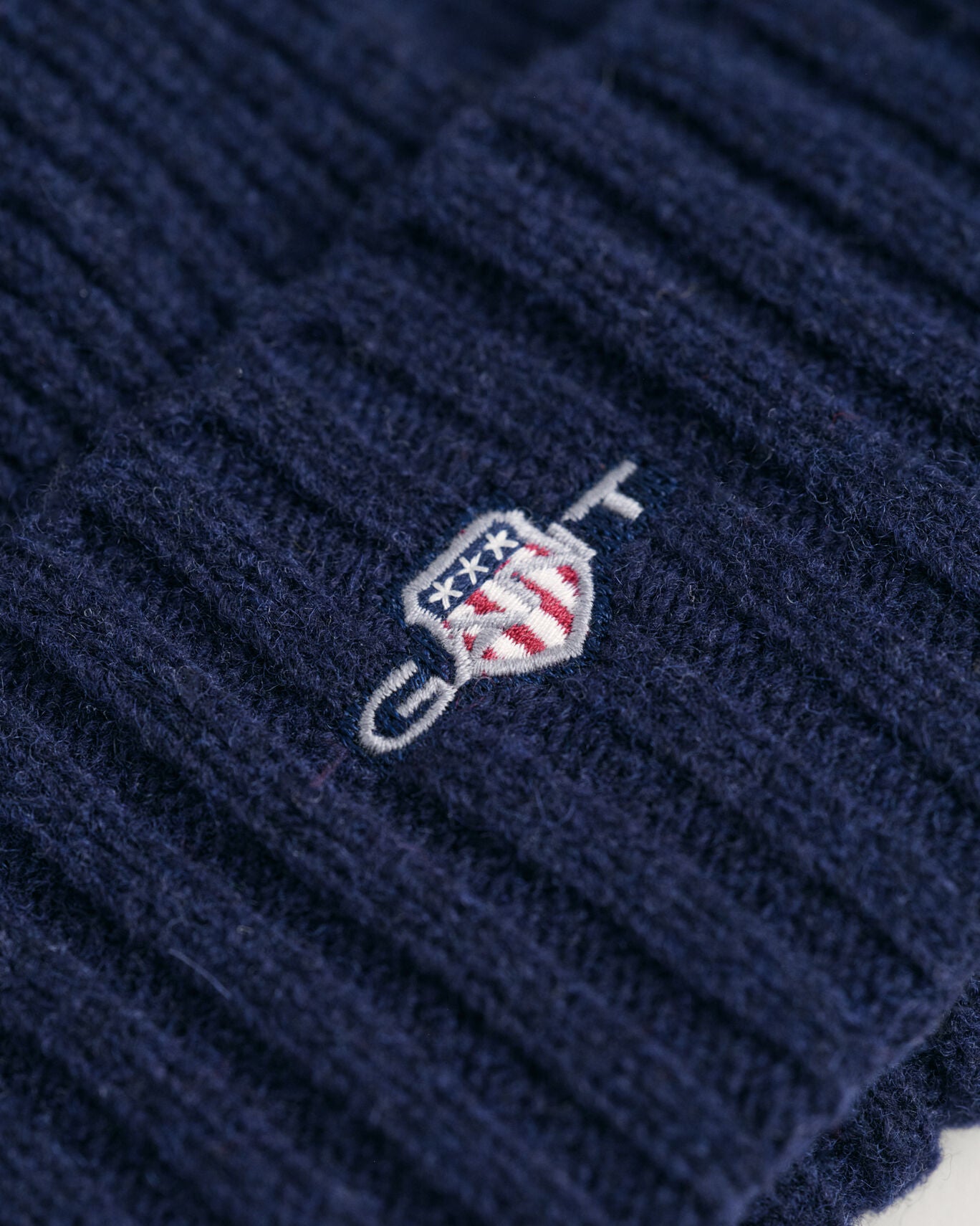 GANT Shield Wool Beanie - Marine