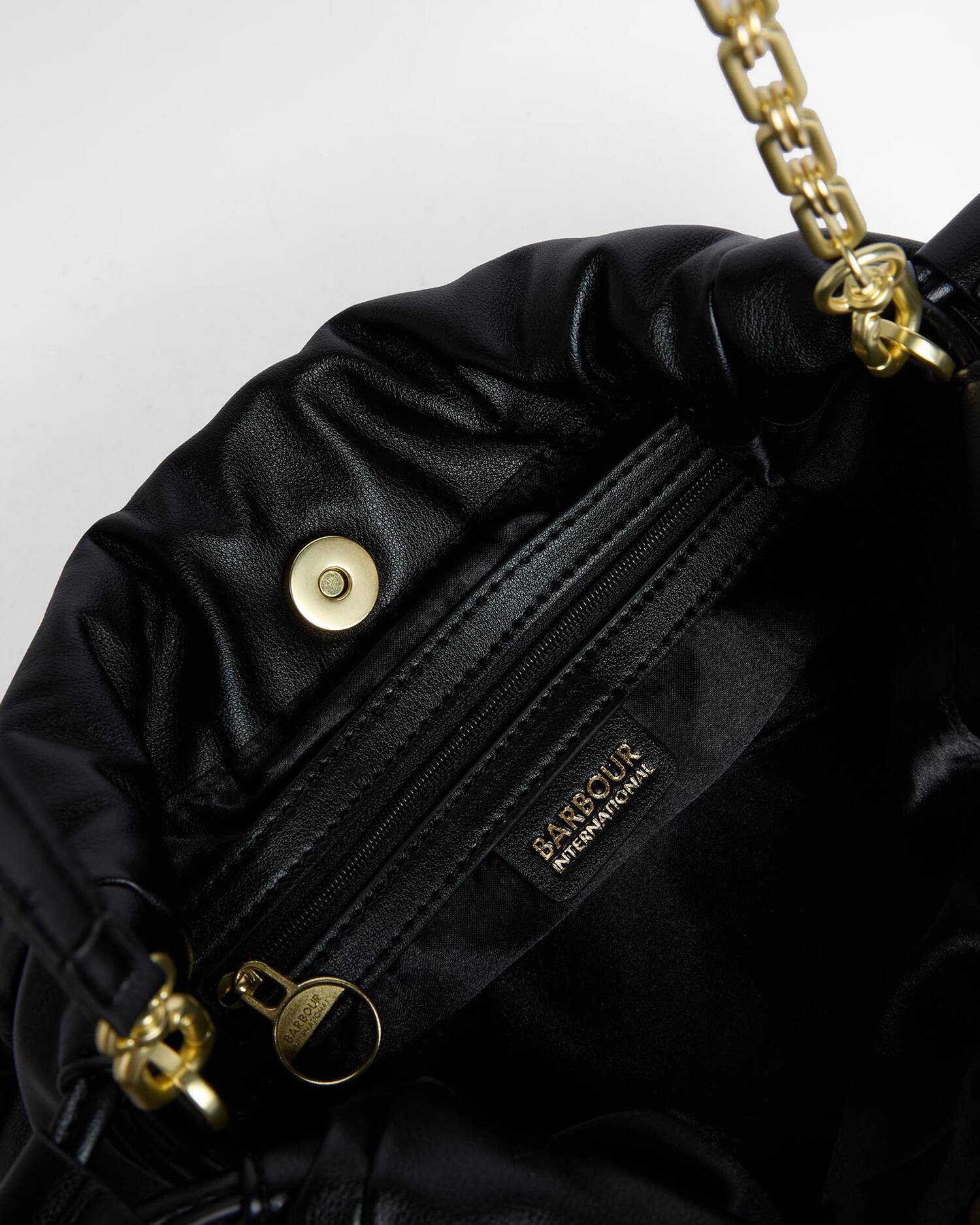 Barbour International Soft Drawcord shoulder Bag - Black