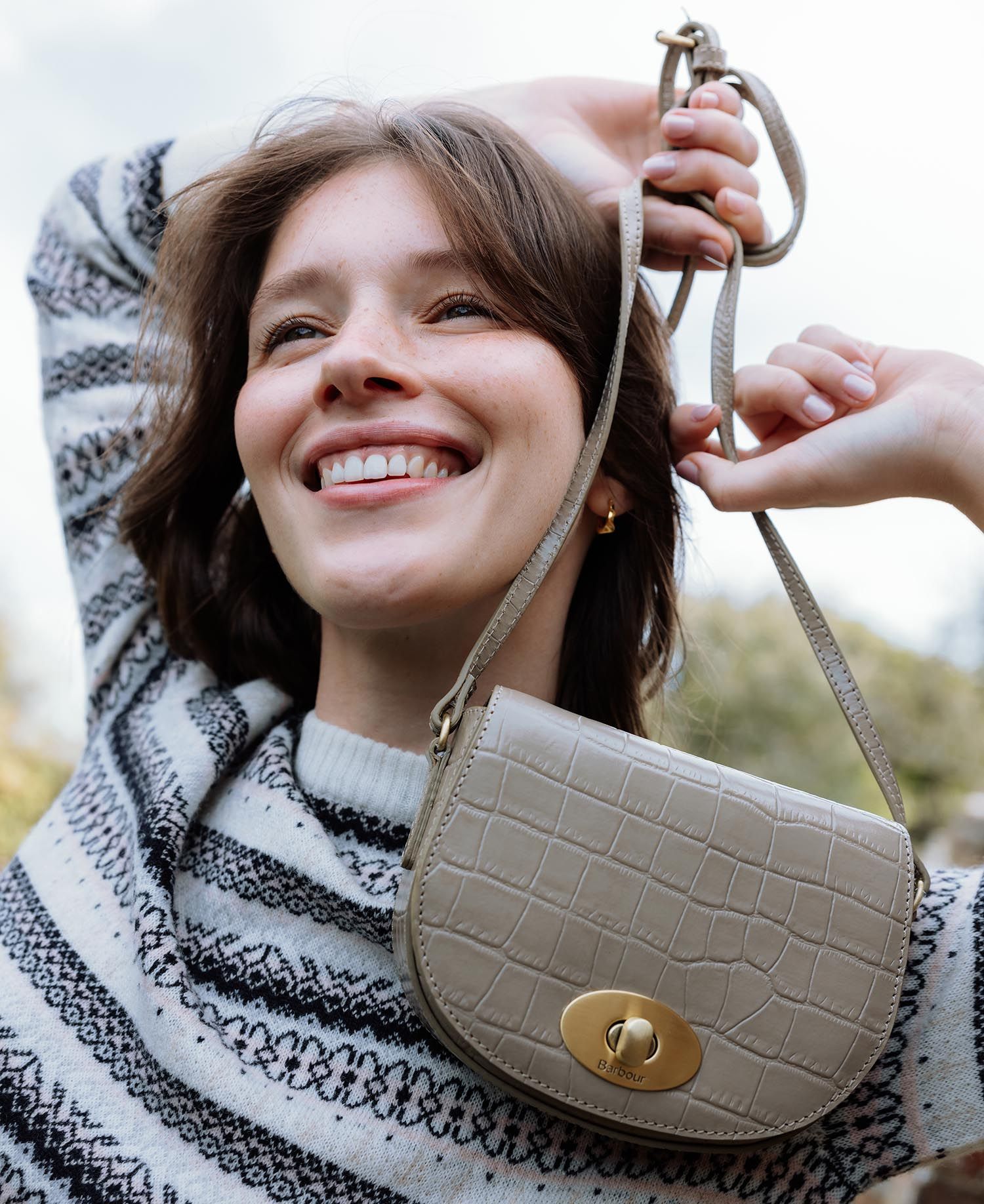 Barbour Eilein Leather Saddle Bag - Honey