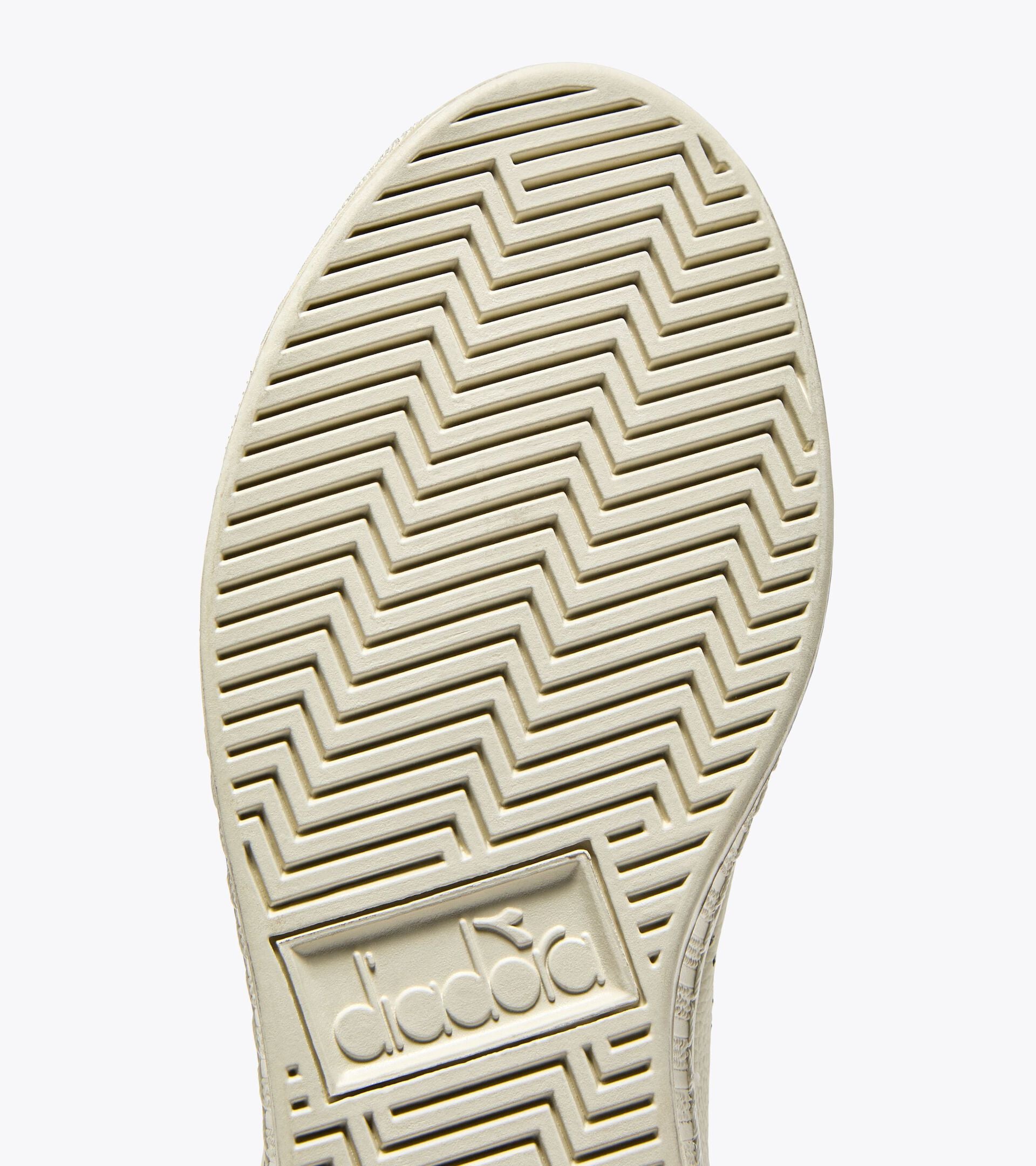 Diadora Game L Low Punched Trainers - White