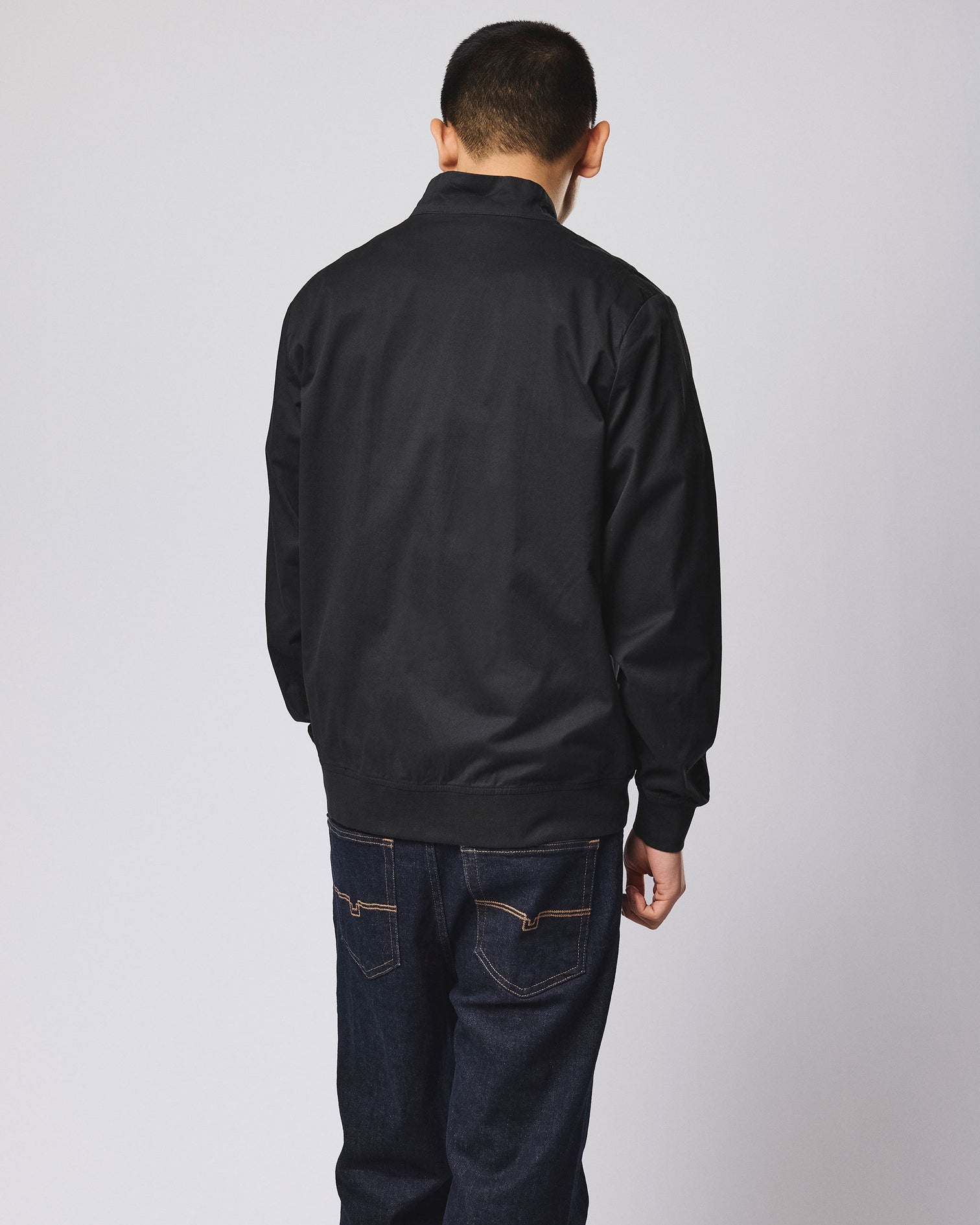 Weekend Offender Helmsley Track Top - Black