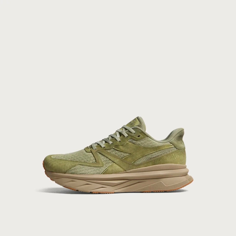 Diadora V7000 Dip Dye - Green Lily Pad