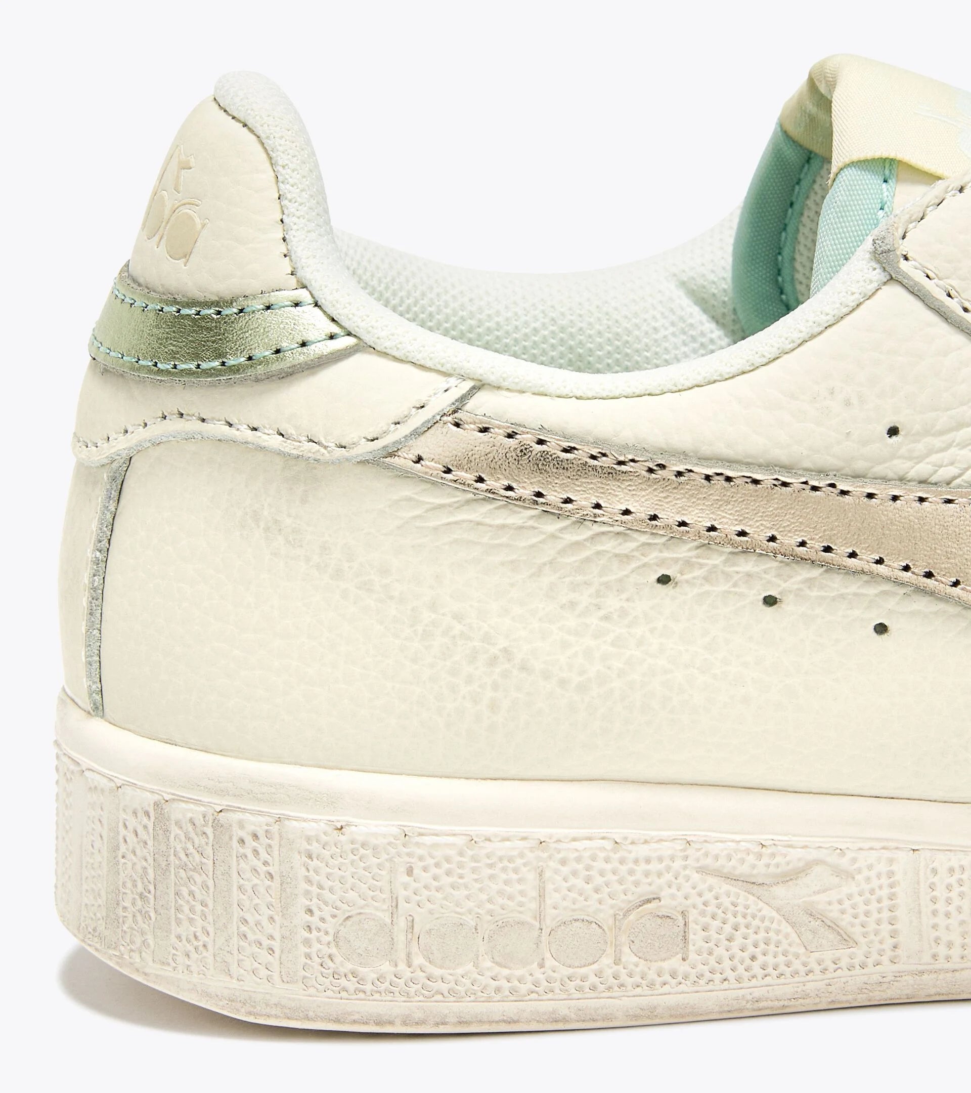 Diadora Game L Low Waxed Metal Trainers - White/Frozen Dew