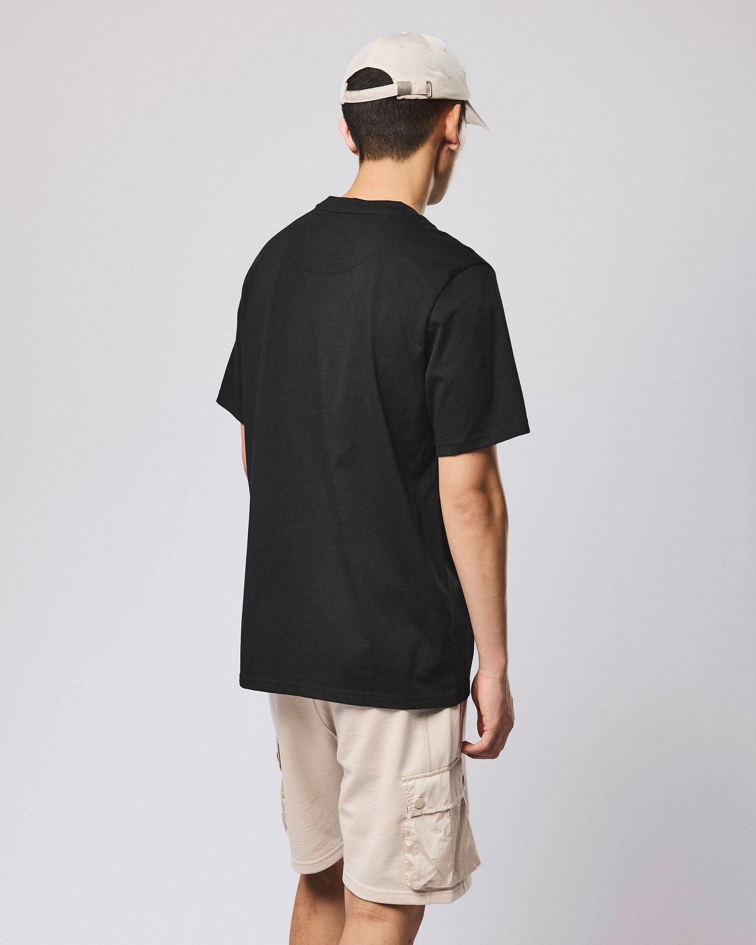 Weekend Offender Low Graphic T-Shirt - Black
