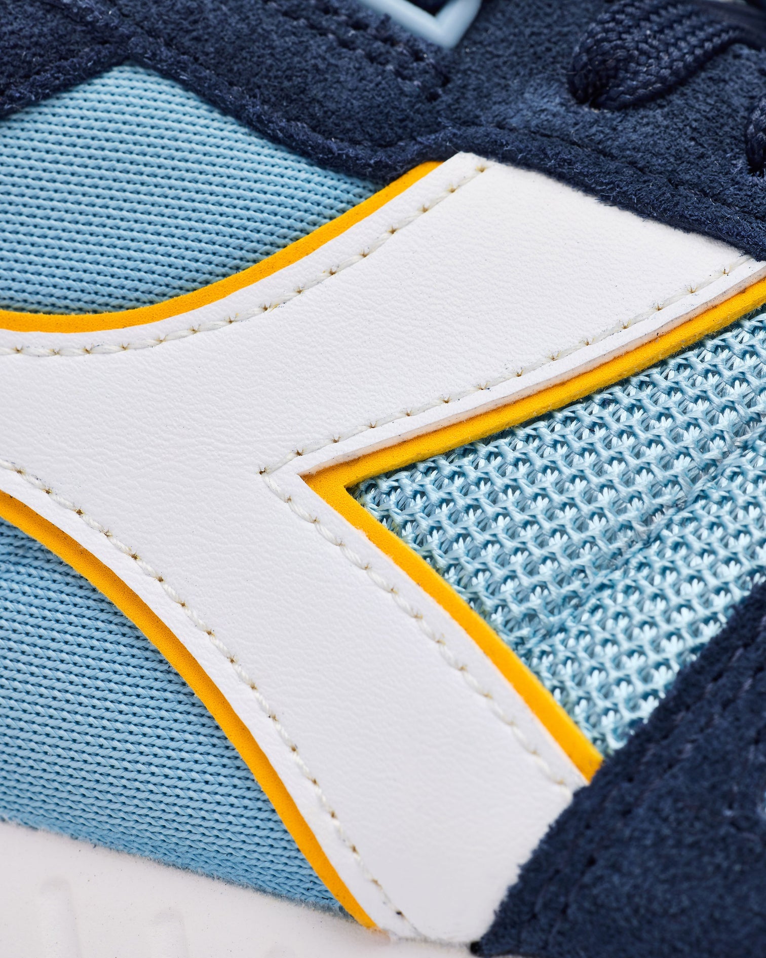 Diadora Titan Trainers - Dusk Blue/Dress Blue